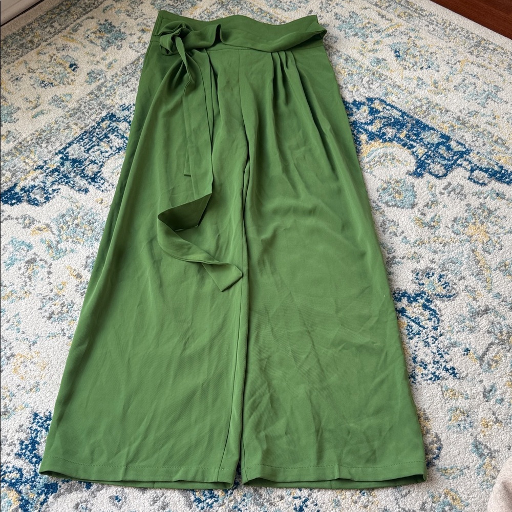 Green Wide-Leg Pants